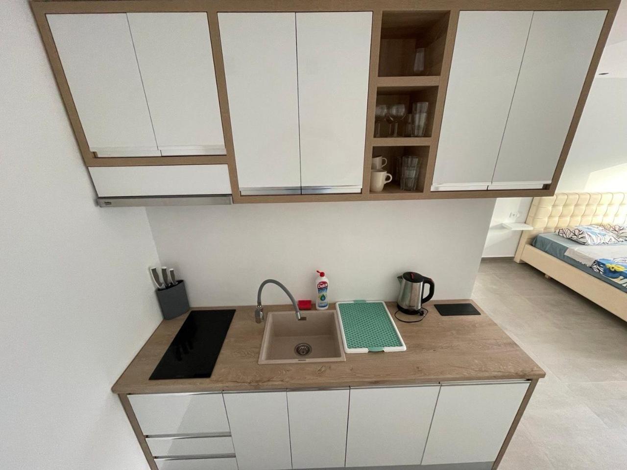 Hela Residence Orikum Luaran gambar